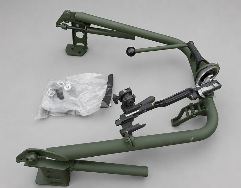 Voertuig affuit voor MG42, MG53, MG1, MG3 ect - Afbeelding 2