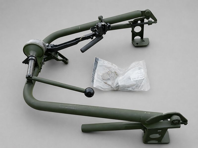 Voertuig affuit voor MG42, MG53, MG1, MG3 ect