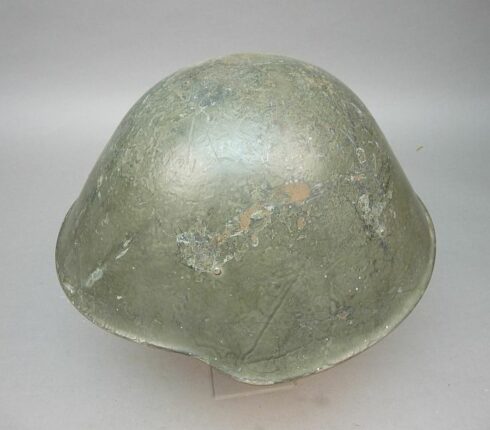 DDR NVA helm, 2e model