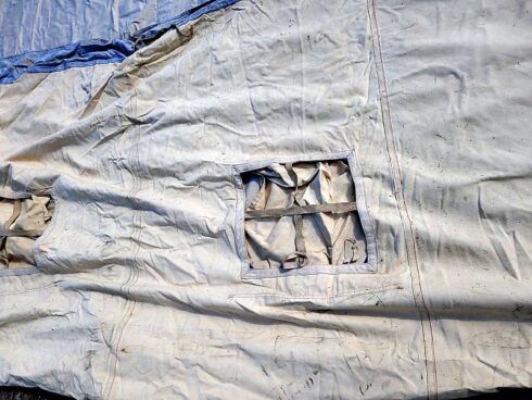 Canvas DDR / NVA tent 5 x 4,5 meter, oud model, kaki kleur - Afbeelding 4