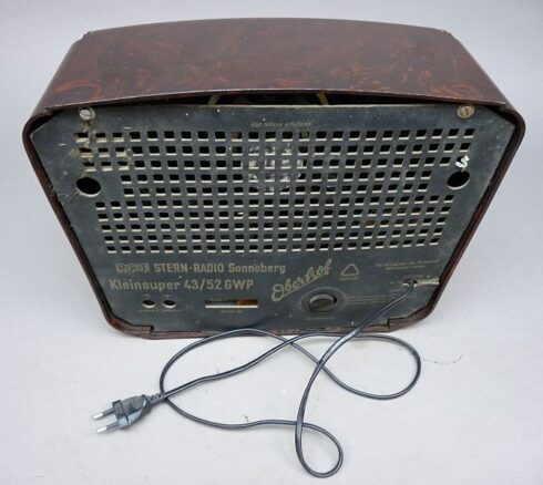 Bakelieten DDR radio Sonneberg Kleinsuper 43/52 GWP - Afbeelding 7