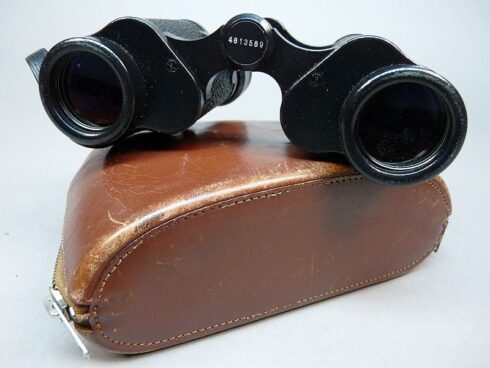 DDR Carl Zeiss verrekijker, 8 x 30 - Afbeelding 4