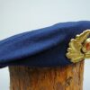 NVA Volksmarine dames baret met metalen embleem
