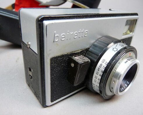 DDR camera Beirette SL300