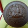 DDR Meissen porseleinen penning ,,Siegel der Stadt Schwerin,, - Afbeelding 2