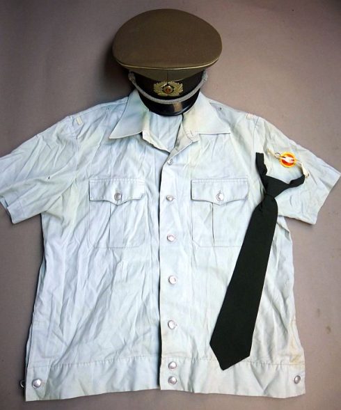 NVA wachtregiment uniform - Afbeelding 9