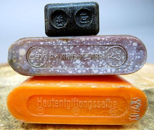 Wehrmacht ontsmettingsets voor in de gasmasker bus - Afbeelding 2