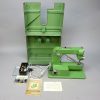 Veld Naaimachine 1947