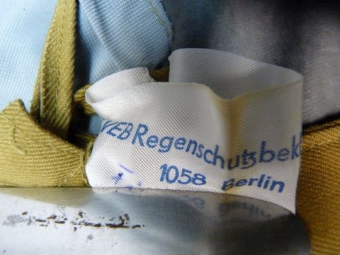 NVA regenkap / overgooier - Afbeelding 3