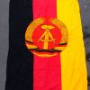 DDR vlag, met staand en liggend embleem - Afbeelding 2