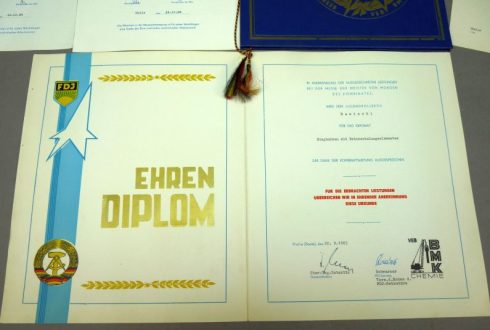 DDR FDJ Oorkonde set VEB BMK Chemie - Afbeelding 2
