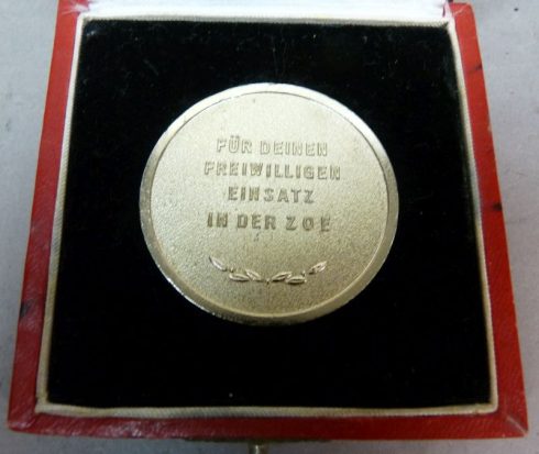DDR Reichsbahn medaille fur deinen freiwilligen einsatz in der zoe 1966 - Afbeelding 2