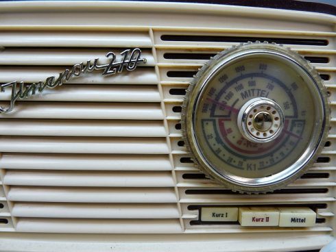 Vintage DDR radio IIMENAU 210 - Afbeelding 2