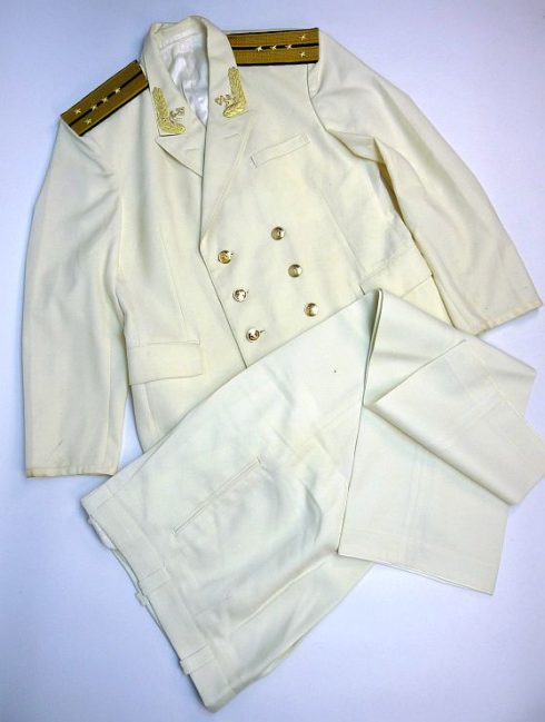 Sovjet marine officiers parade uniform