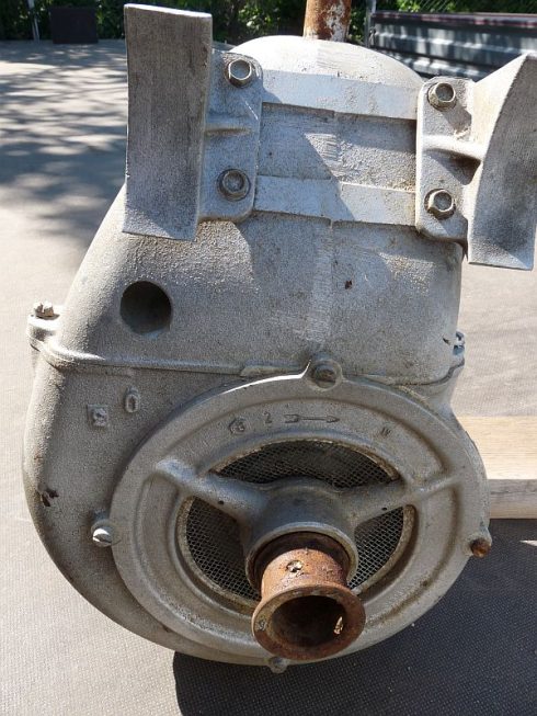 Stationaire 2takt motor, DDR - Afbeelding 2