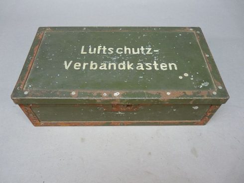 Luftschutz Verbandkasten