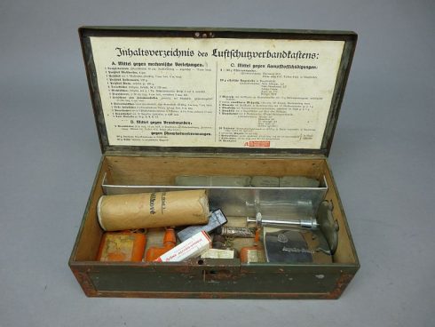 Luftschutz Verbandkasten - Afbeelding 3