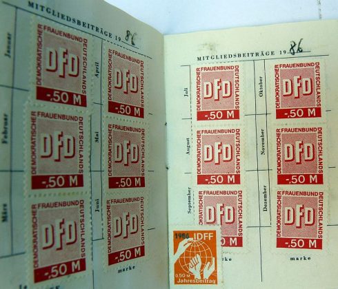 DDR DFD Mitgeliedsbuch jaren 80 - Afbeelding 4