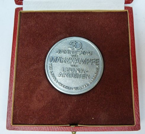 DDR Medaille VEB Leuna Werke Walter Ulbricht - Afbeelding 2