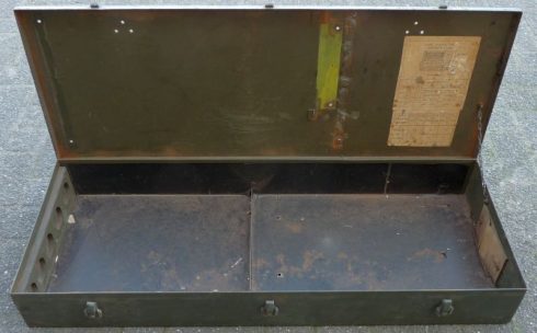 Grote Metalen kist - Afbeelding 2