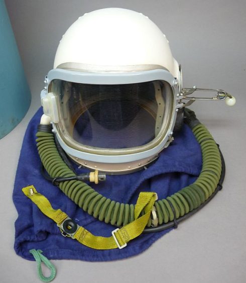 Sovjet / NVA Gsh-6a Pilotenhelm - Afbeelding 12