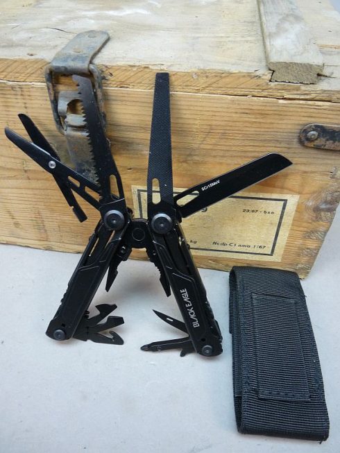 Black Eagle Yukon Midnight Black multitool - Afbeelding 2