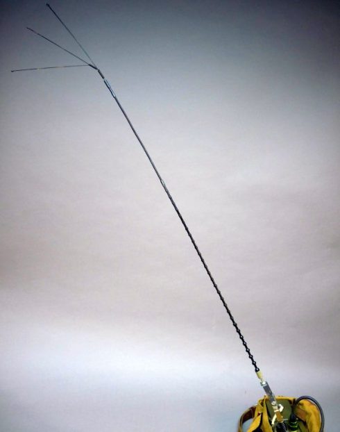 NVA compagnie radio R-126 uit DDR productie! - Afbeelding 2