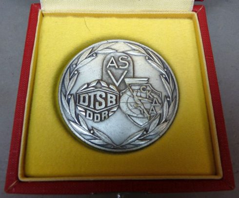 DDR NVA Armee sport verein medaille - Afbeelding 2