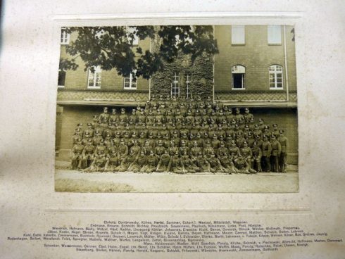 Wehrmacht groepsfoto met lijst - Afbeelding 2