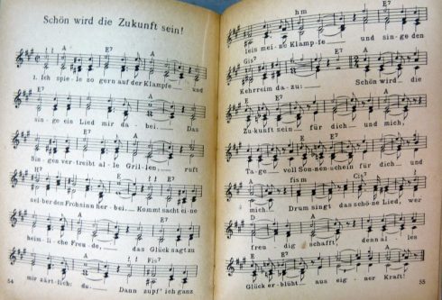 DDR FDJ liederbuch Leben Singen Kampfen - Afbeelding 2