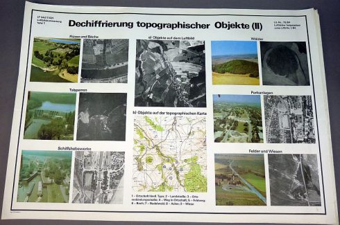 Set van 6 DDR NVA instructie posters voor luchtfoto's beoordeling en herkenning - Afbeelding 4