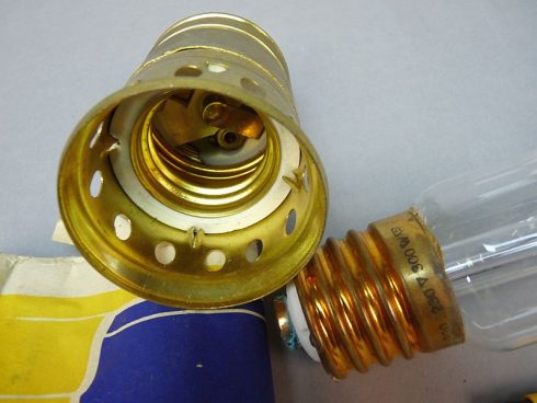 Lot zeer grote DDR lampen - Afbeelding 2
