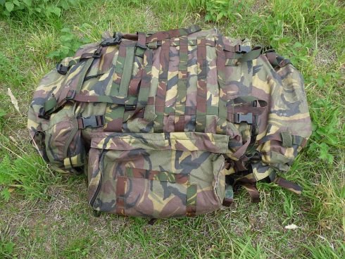 120 Liter Saracen Rugzak / Rugtas aanbieding: nu met extra waterdichte afdekhoes! - Afbeelding 2