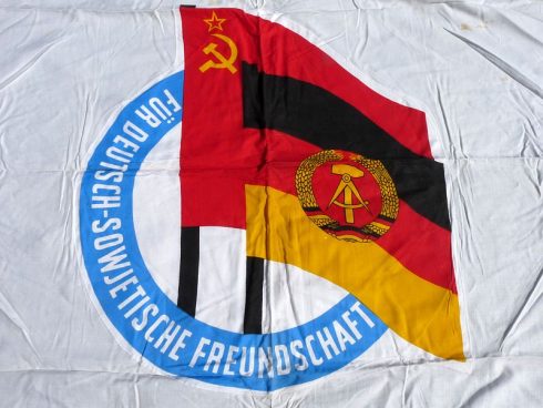 DDR vlag fur Deutsch Sowjetische Freundschaft - Afbeelding 2