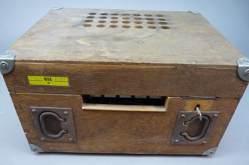 NVA bandrecorder, veldmatige uitvoering - Afbeelding 8