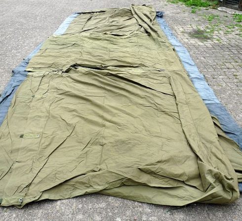 Grote Sovjet legertent, 560 x 250 cm - Afbeelding 2