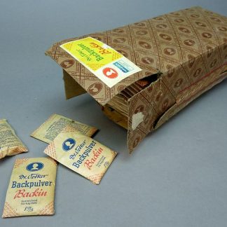 Zakje Dr Oetker ,,Backpulver,, van voor 1945