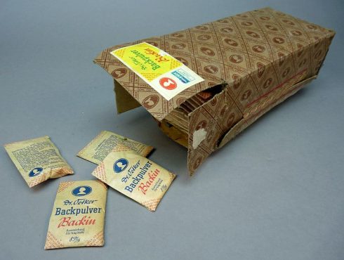 Zakje Dr Oetker ,,Backpulver,, van voor 1945