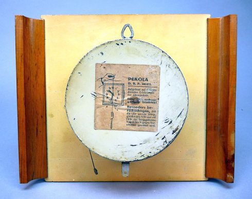 Vintage Pekola klok, jaren 30/40 - Afbeelding 2