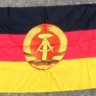 Stoffen DDR NVA vlag 74x128