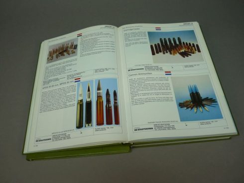 International Defence Equiment Catalogue - Afbeelding 3