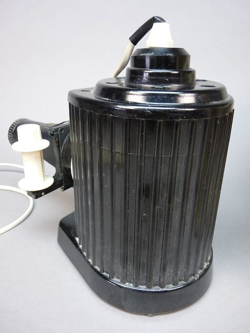 DDR bakelieten ,,Jugend Bildwerfer Magica,, projector - Afbeelding 2