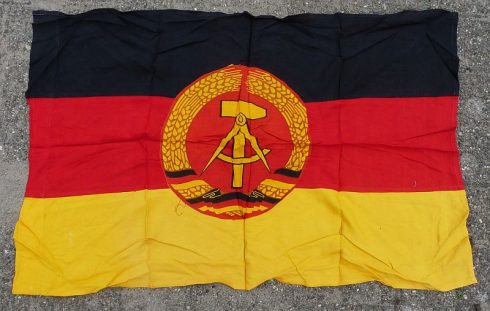 stoffen DDR NVA vlag 80x54