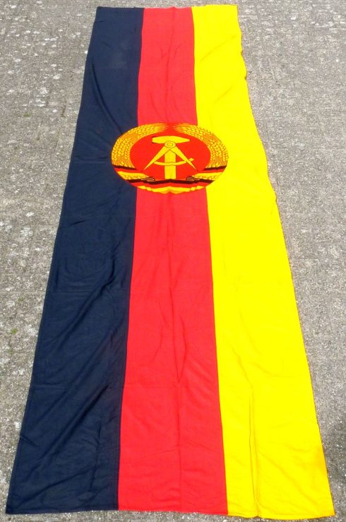 Grote Nylon DDR NVA Venstervlag 385x105
