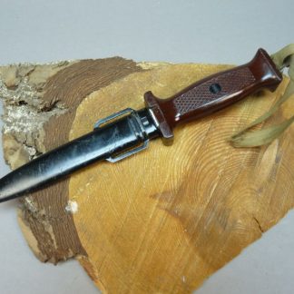 M66 NVA Fallschirmjäger Mes 500V