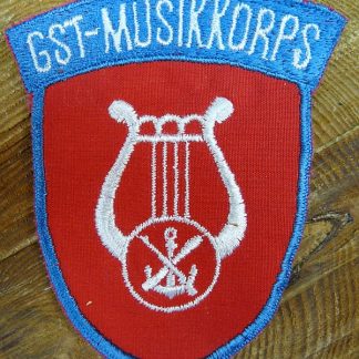 DDR mouwembleem GST Musikkorps (Gesellschaft fur Sport und Techniek)