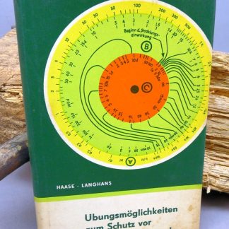 Zeldzaam DDR NVA boek Ubungsmoglichkeiten zum Schutz vor Massenvernichtungsmitteln