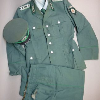 DDR Schutzpolizei uniform