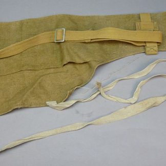 Zwaar uitgevoerde Sovjet wapen transporttas met draagriem