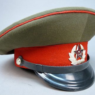 Sovjet pet met rode band